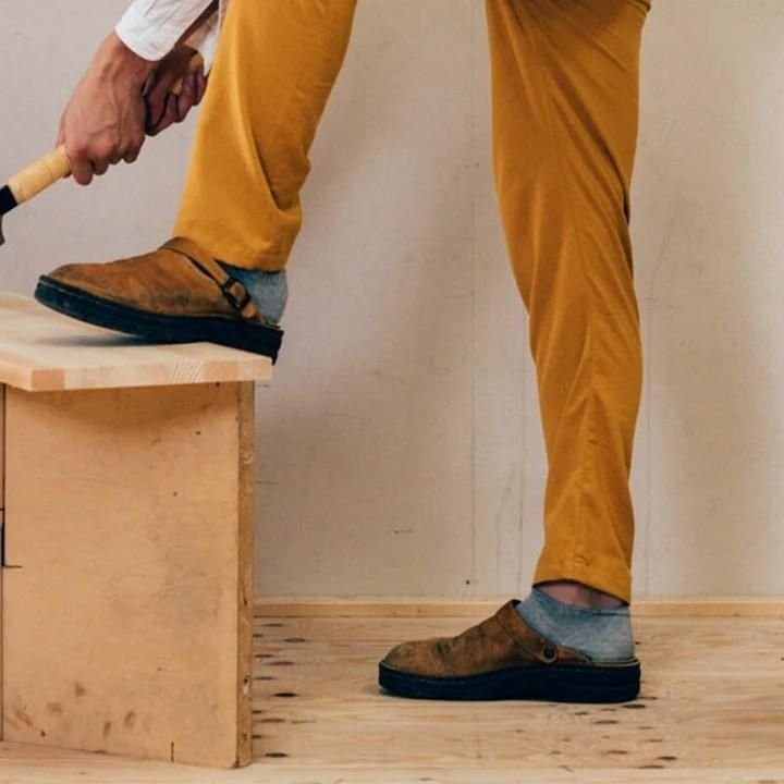 Men's Mules | Slip-On Closed Toe